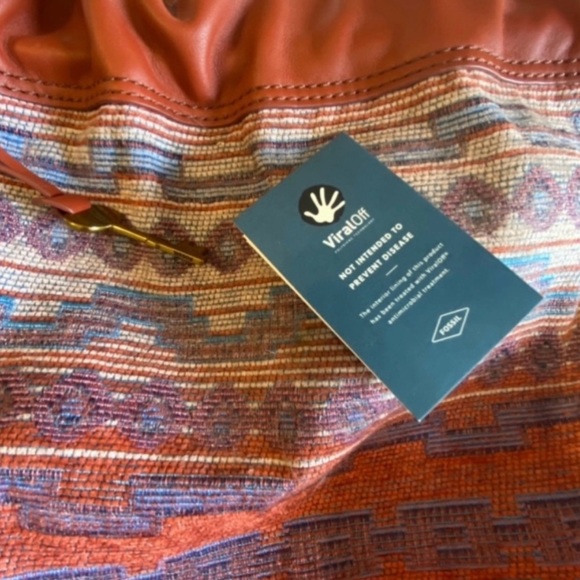 Fossil Purse NWOT Gigi Crossbody Tan Leather Western Print Blue Purple Orange - Picture 2 of 12